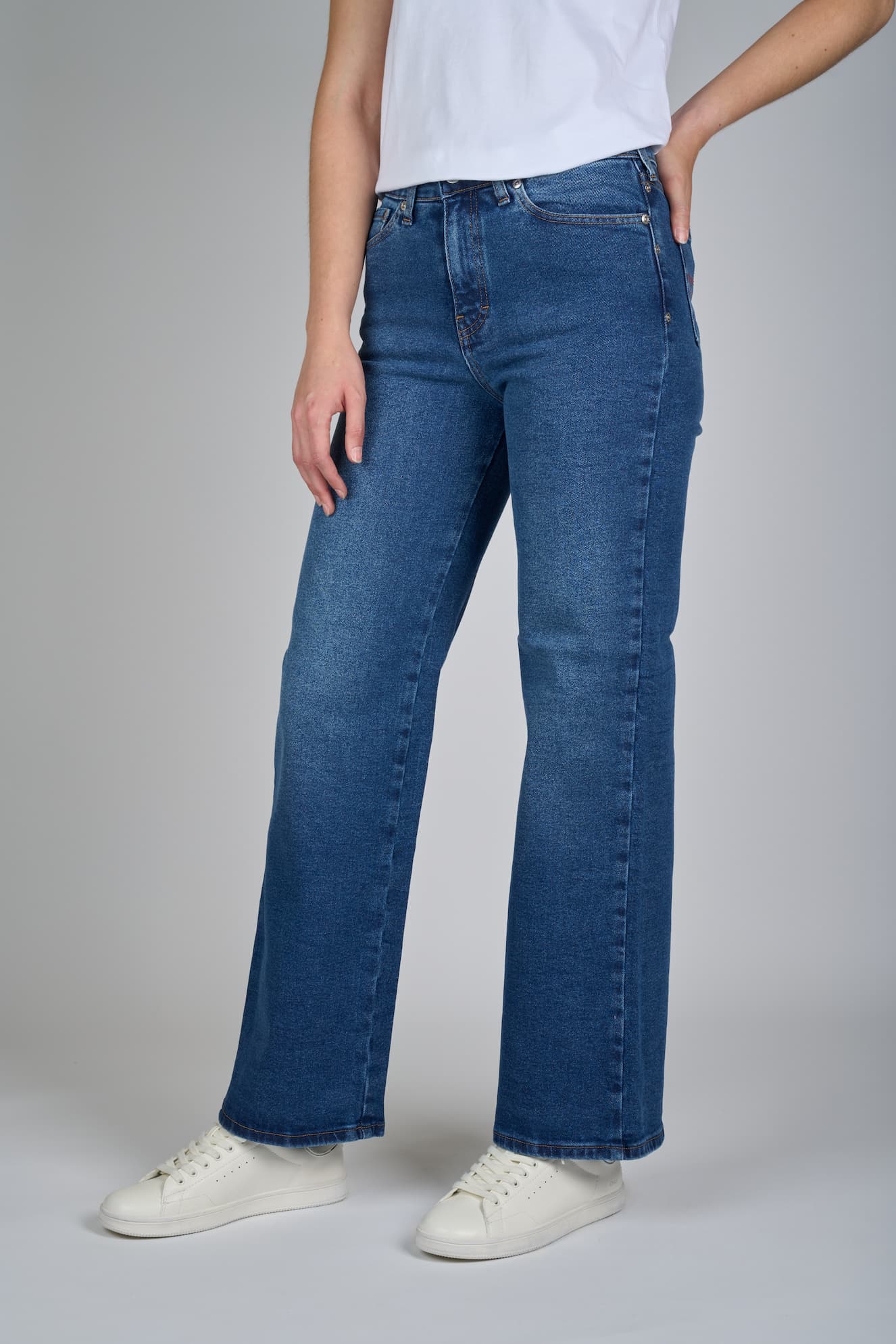 Jeans Eclipse 2017 - Imagen 6