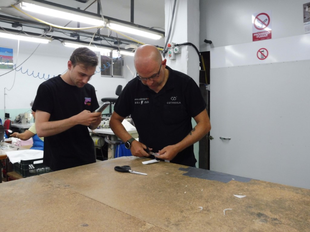 Patronaje en el taller de Cotherga en Montiel